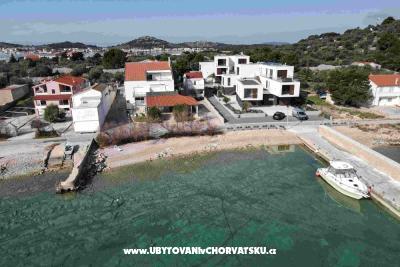Apartments Lantina