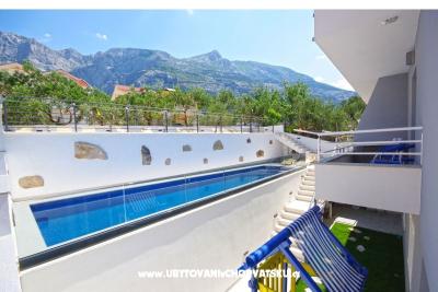 Apartments Makarska