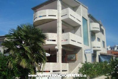 Apartment by the sea with a seaview