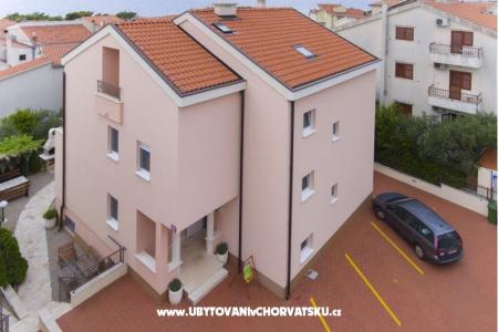 Apartments Jelena i Bojka photo 2