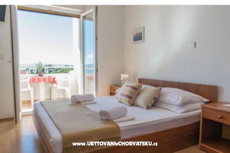 Apartments Maslina photo 2
