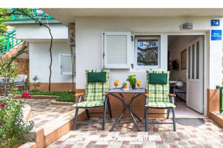 Apartments Vito photo 2