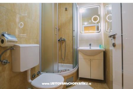 Deluxe Apartments Centar photo 4
