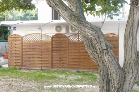 Apartments Baška H2O Baska Voda Croatia