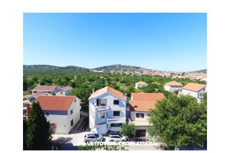 Apartments Ježina Betina Croatia