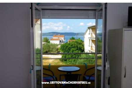 Apartments Lovre photo 3
