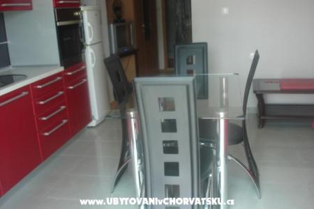 Apartments Roko  photo 2