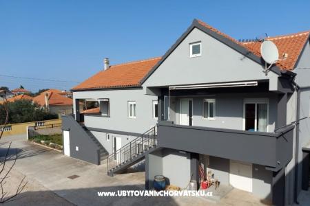 Apartments D photo 3