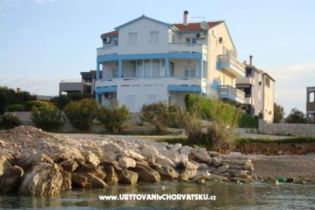 Apartments Suzy photo 2