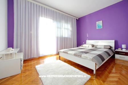 Apartments Ana photo 4