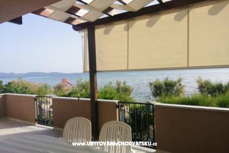 Apartments on the beach photo 5