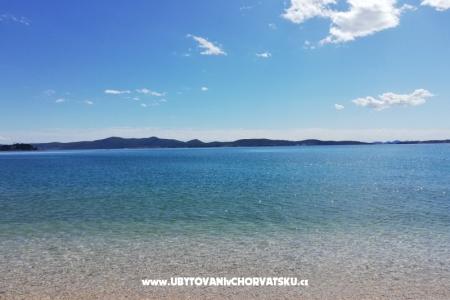 Holiday House Emi photo 2