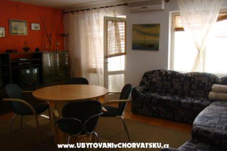Apartment Adrijana photo 2