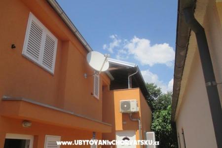 Apartments Cvita photo 3