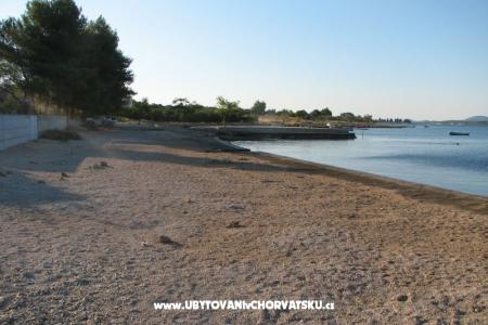 Apartments Golubić photo 4