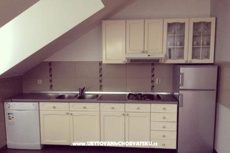 Apartments Krajnović Biograd photo 5