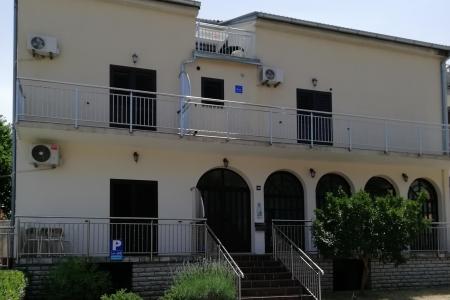 Apartments Mara 2 photo 2