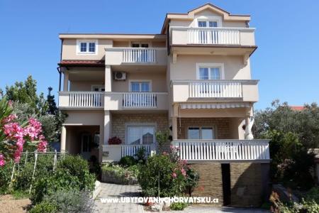 Apartments Marina  photo 5
