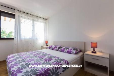 Apartments Oleandar photo 5