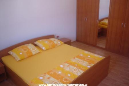 Apartment 7 photo 2