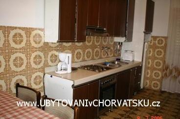 Apartments Ana photo 3