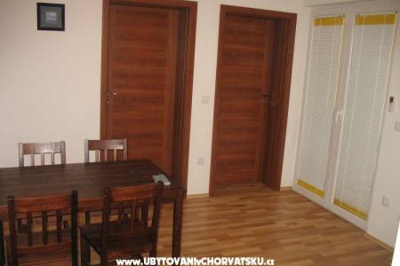 Appartmani Suzana photo 4