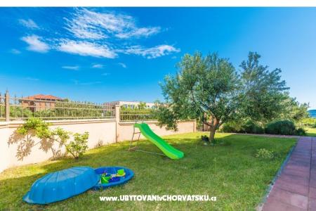 Apartments Blandona photo 4