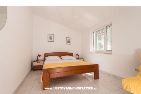 Apartments Medar photo 4