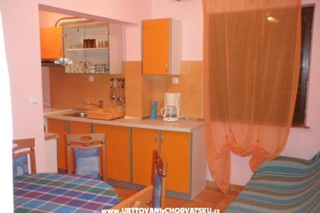 Apartments M  photo 2