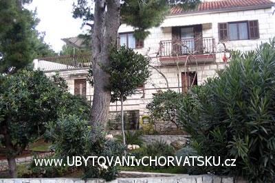 Apartments Bezmalinović photo 2