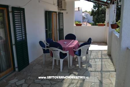 Apartments Čavala Brač photo 4