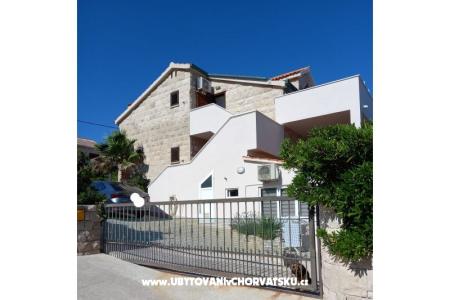 Apartments Mariva  Island of Brac Croatia