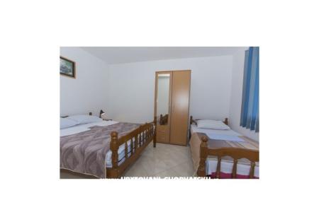 Apartments Melisa photo 4