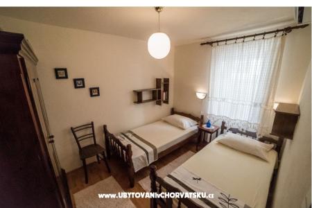 Apartments Tonsic Sutivan photo 5