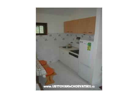 Apartments Maina photo 4
