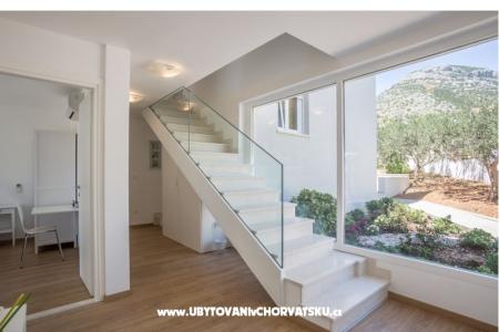 Villa Blanka Bol island Brac for 12 photo 3