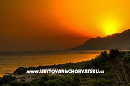 Apartments AnRi Brela Croatia