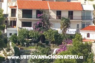 Apartments Darko Brela Croatia
