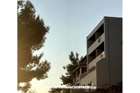 Apartments EOL photo 5