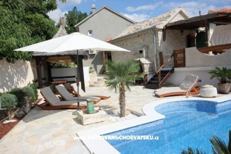 Stone Brela- swimming pool, grill photo 3