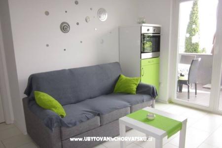 Apartments Lana photo 4