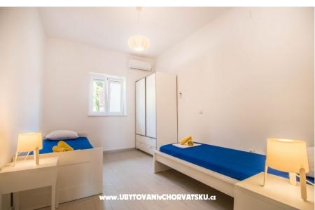 Apartments Stella photo 4