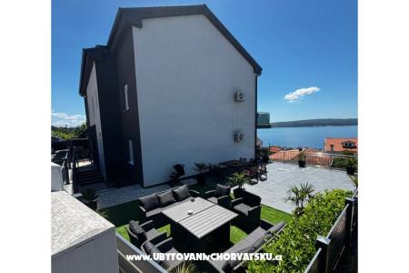 Delux apartment, heated pool photo 3