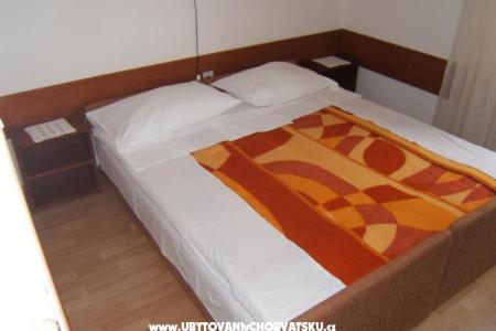 Apartments Rea photo 4