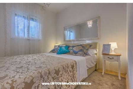 Island House Palatina photo 4