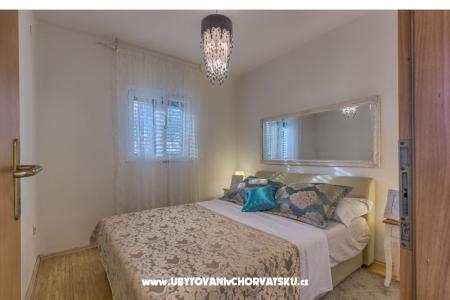 Island House Palatina photo 5