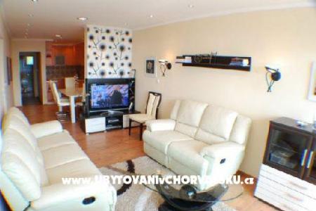 VILLA LASTVA DELUXE - MONTENEGRO photo 4
