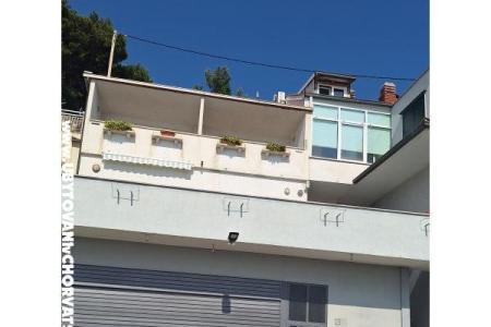 Apartments Mary Dugi Rat Croatia