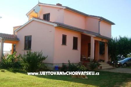 Apartment Buzleta photo 2