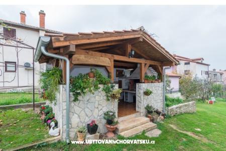 Apartments Valbandon photo 3